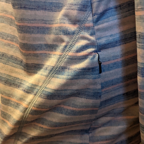 Patagonia Long Sleeve Hooded Top L - Picture 5 of 10